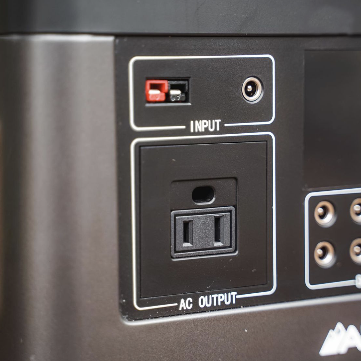 AreaBFE Tents premium 500 watt portable battery box for overlanding and camping.
